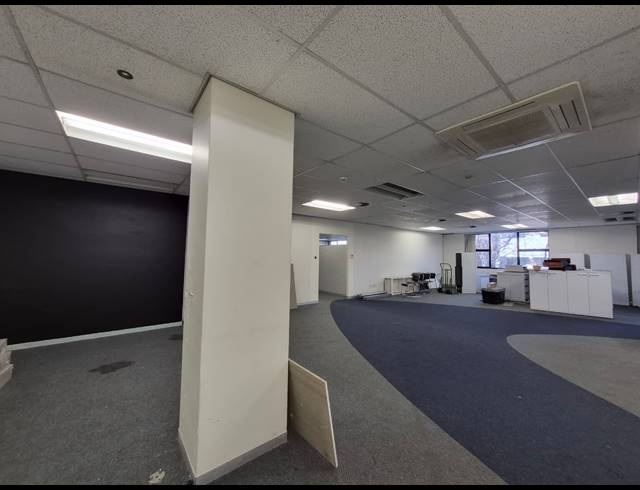 477M² OFFICE TO LET IN ROSEBANK